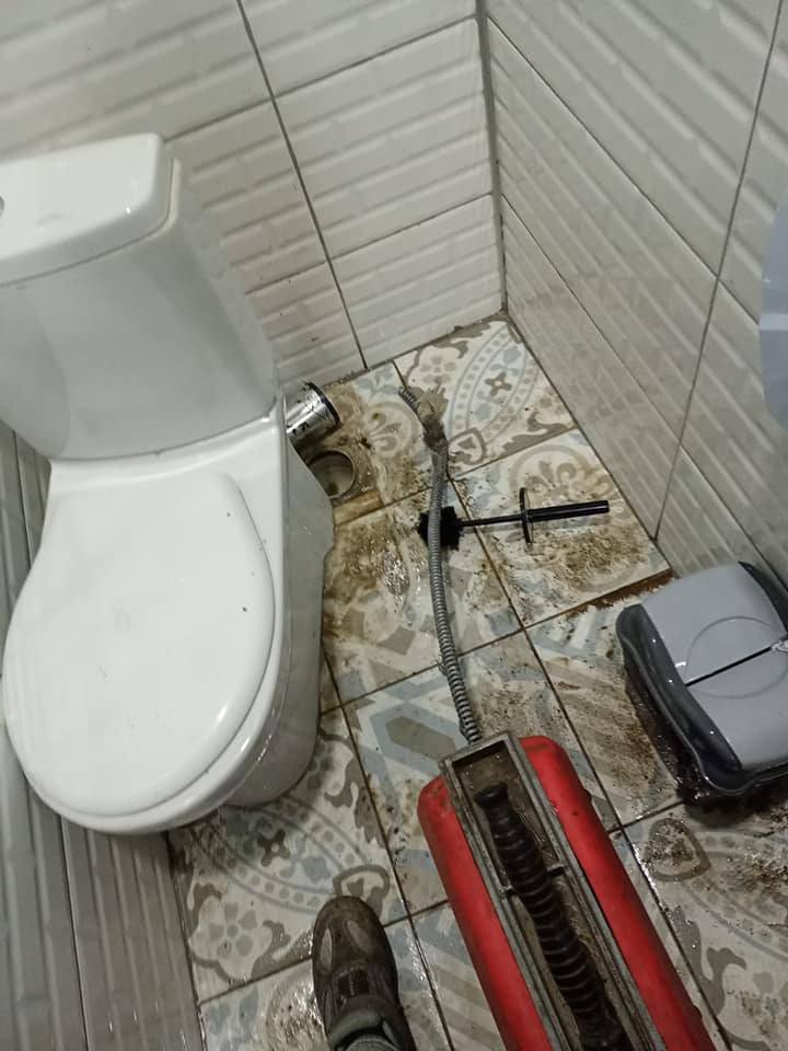 Tuvalet Tıkanıklığı Açma